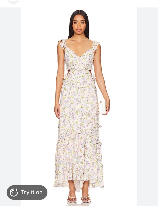 Astr Dresses & Skirts - ASTR the Label Cassis Dress in Taupe
Purple Floral